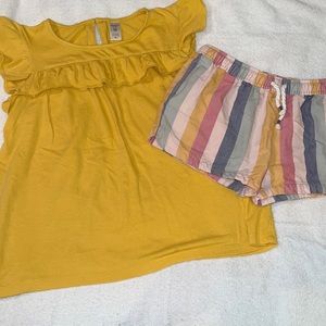 OshKosh/Carters Girl’s Matching Set (12)